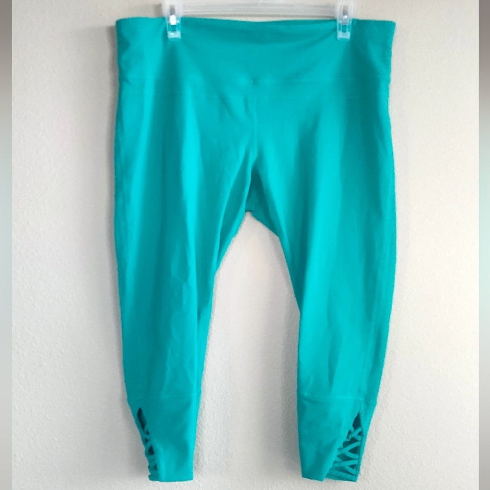 Prana Size XL Teal Capri Leggings
